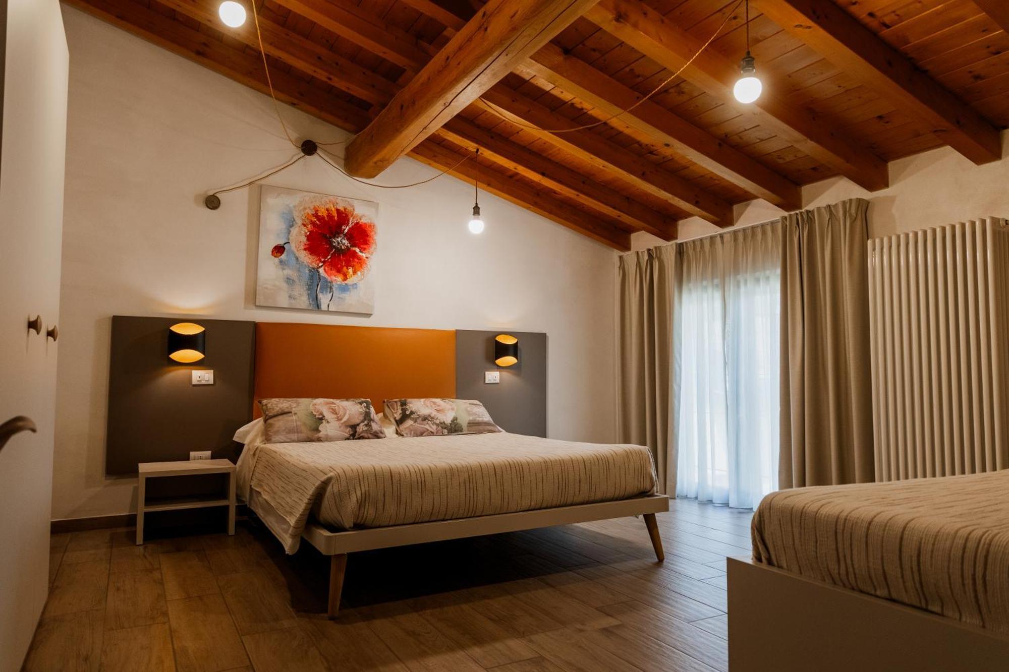 Agriturismo" Il Glicine Bianco" Монцамбано Екстер'єр фото