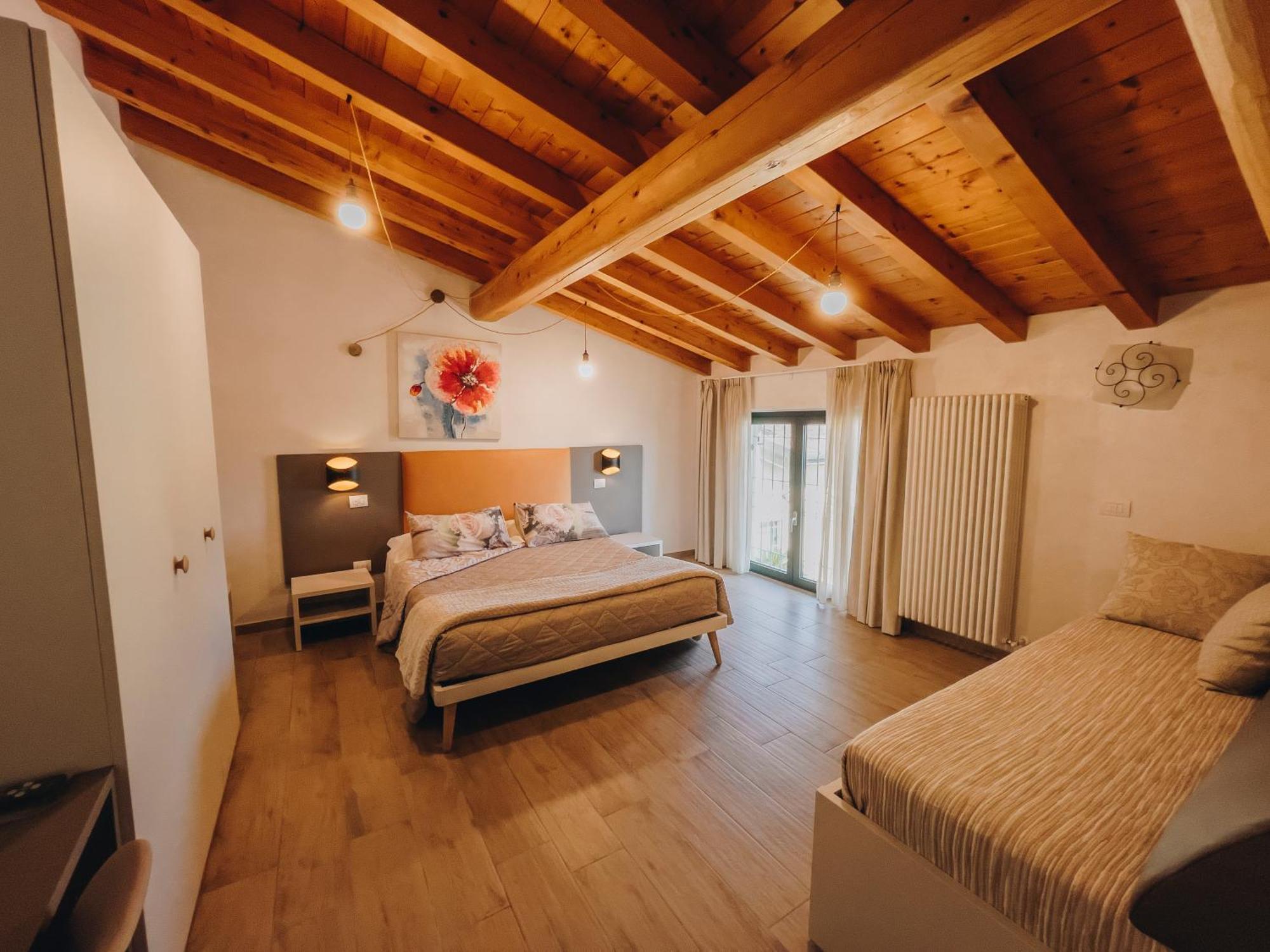 Agriturismo" Il Glicine Bianco" Монцамбано Екстер'єр фото